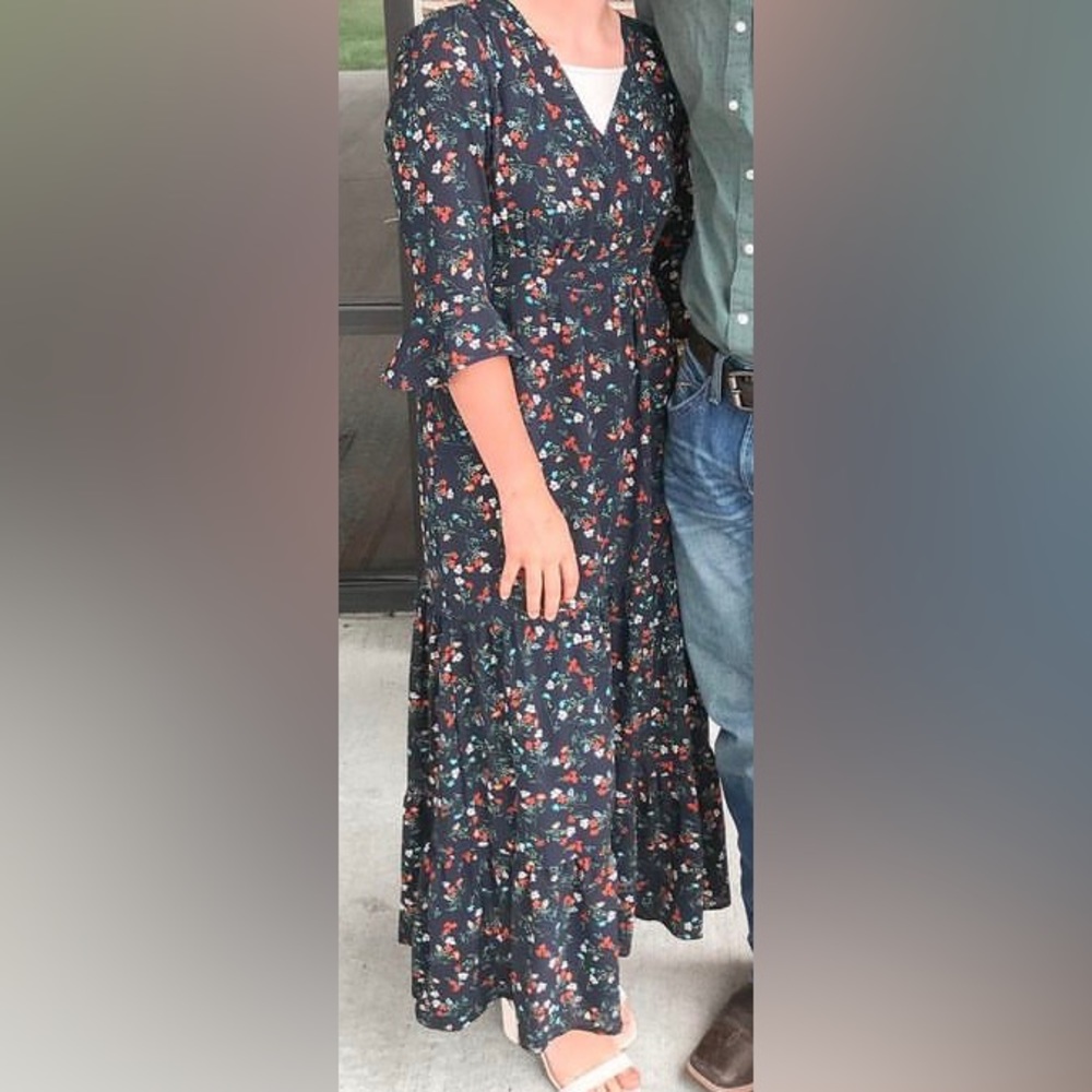 Ada Faye navy floral maxi dress